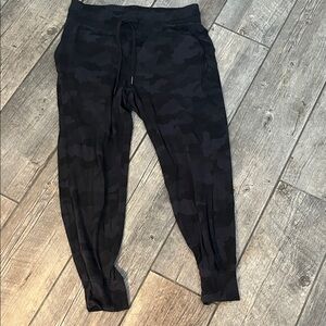 Lululemon Ready to Rulu Jogger